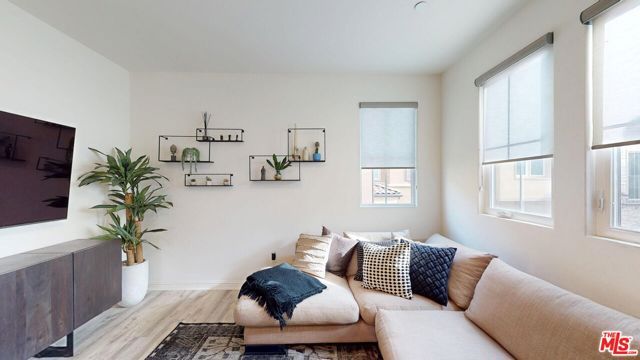 20607 W Chestnut Circle, Porter Ranch (los Angeles), CA 91326