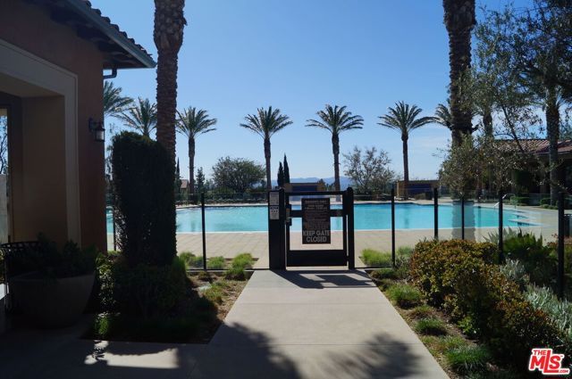 20607 W Chestnut Circle, Porter Ranch (los Angeles), CA 91326