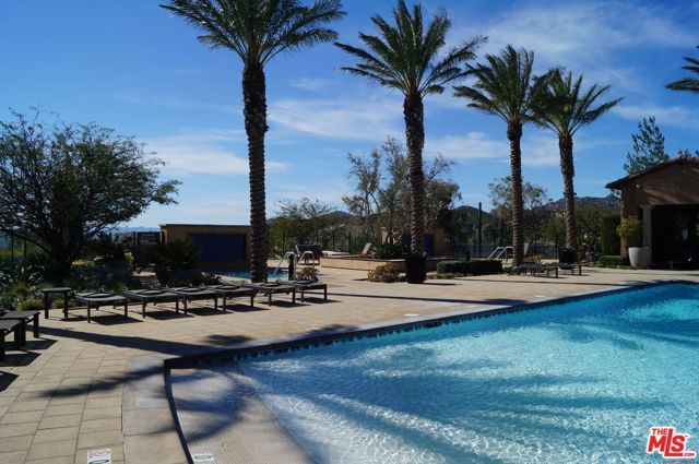 20607 W Chestnut Circle, Porter Ranch (los Angeles), CA 91326