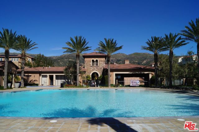 20607 W Chestnut Circle, Porter Ranch (los Angeles), CA 91326