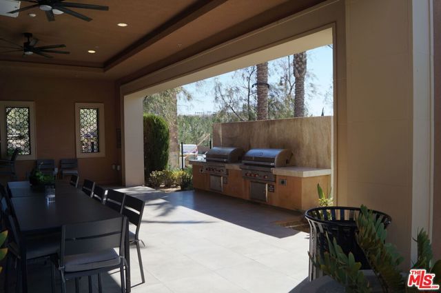 20607 W Chestnut Circle, Porter Ranch (los Angeles), CA 91326