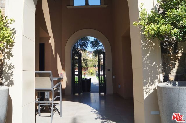 20607 W Chestnut Circle, Porter Ranch (los Angeles), CA 91326