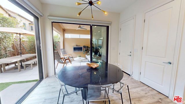 20607 W Chestnut Circle, Porter Ranch (los Angeles), CA 91326