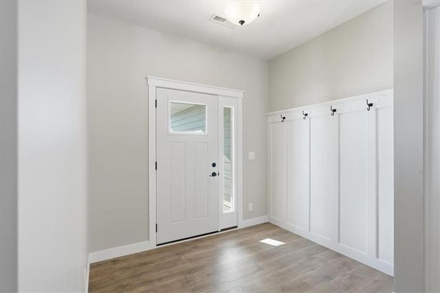 1276 200th Avenue, New Richmond, WI 54017