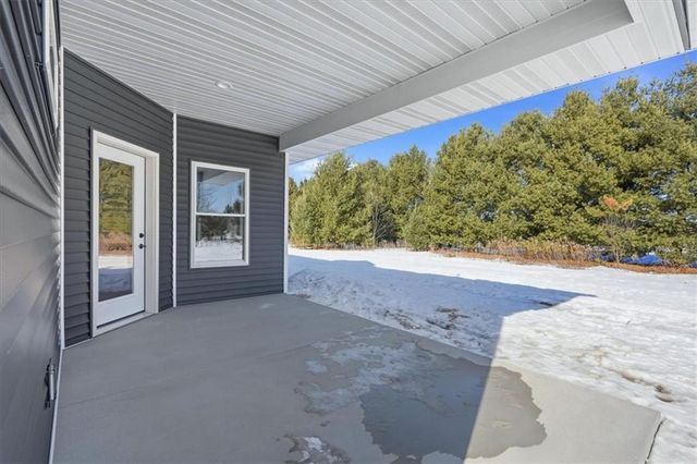 1276 200th Avenue, New Richmond, WI 54017