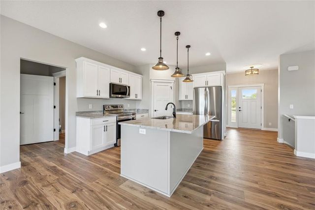 1276 200th Avenue, New Richmond, WI 54017