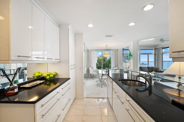 2370 NE Ocean Boulevard A203, Stuart, FL 34996