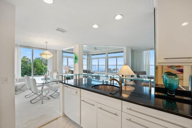 2370 NE Ocean Boulevard A203, Stuart, FL 34996