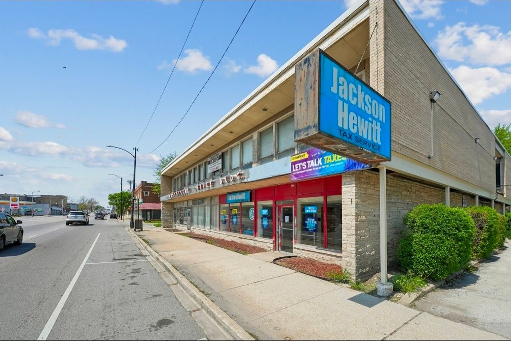 6114 W North Avenue, Chicago, IL 60639 — photo 2