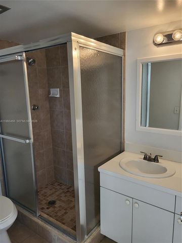 1020 94th St 503, Bay Harbor Islands, FL 33154