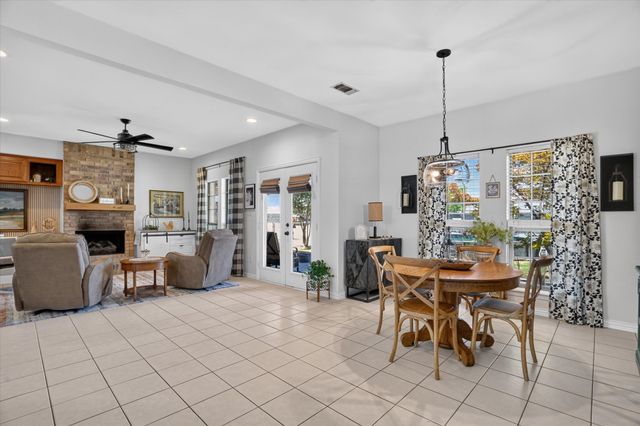 212 Dove Hill Lane, Weatherford, TX 76088