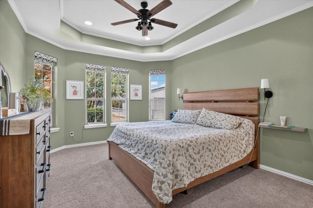 212 Dove Hill Lane, Weatherford, TX 76088