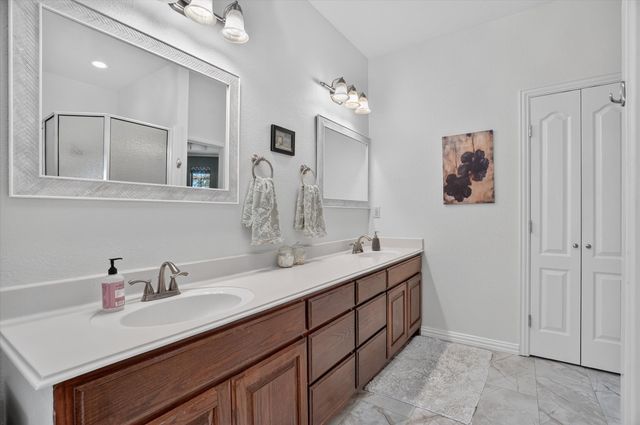 212 Dove Hill Lane, Weatherford, TX 76088