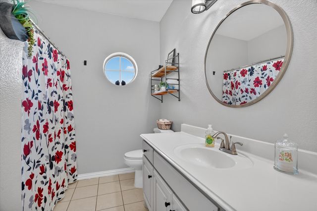 212 Dove Hill Lane, Weatherford, TX 76088