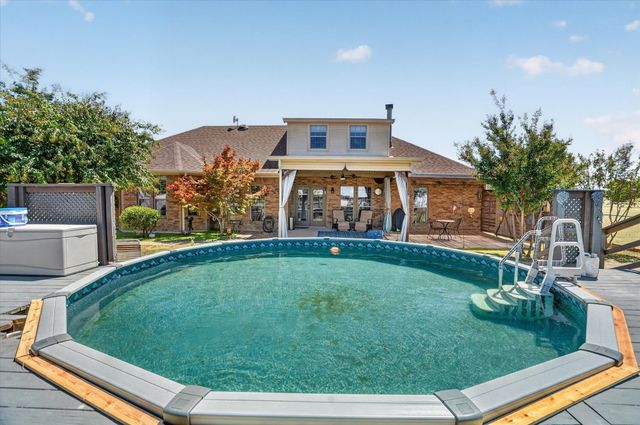 212 Dove Hill Lane, Weatherford, TX 76088