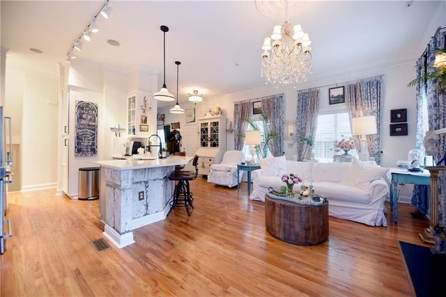 265 CARLYLE PARK NE Drive, Atlanta, GA 30307