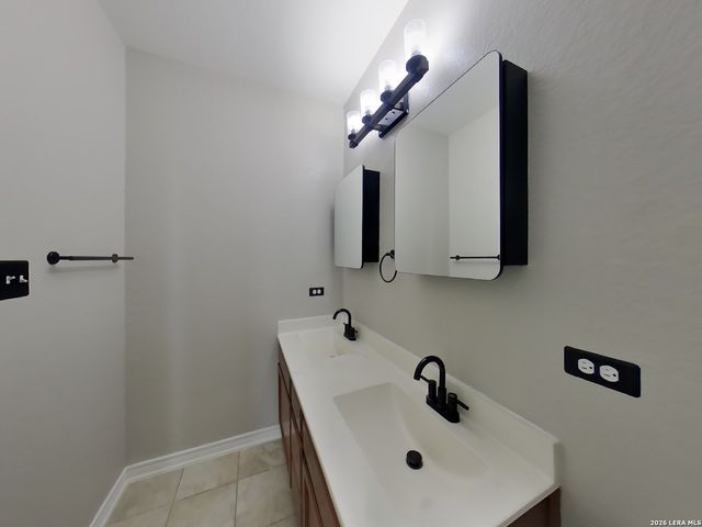 13338 Stetson, San Antonio, TX 78223