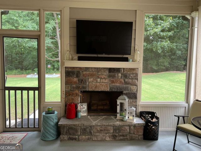 557 Rocky Springs Drive, Jefferson, GA 30549
