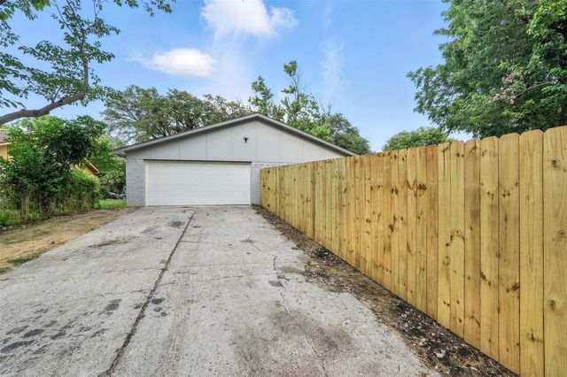 4613 Tarry Drive, Garland, TX 75043