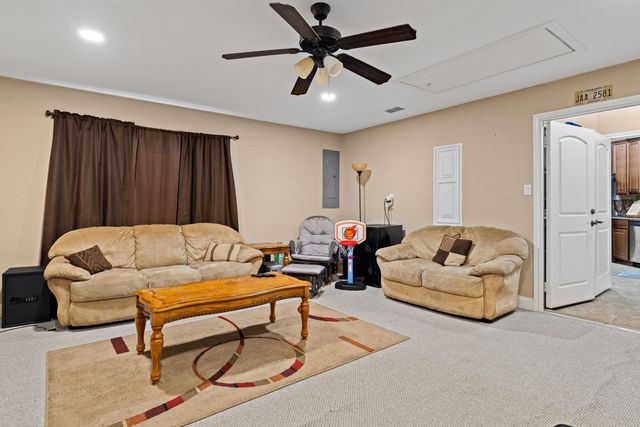 104 Kenswick St., Henderson, TX 75652