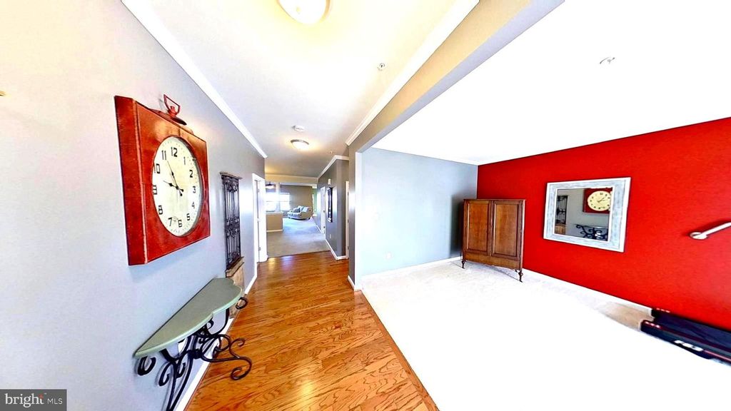 11117 COMMANDERS LN, White Plains, MD 20695