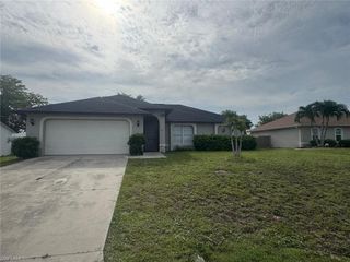 2227 SW 5th AVE, Cape Coral, FL 33991
