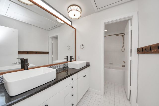 1428 Bailey Street, Houston, TX 77019