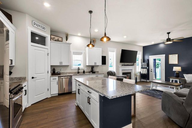 313 Cherry Street, Edgerton, WI 53534