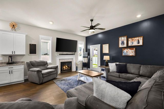 313 Cherry Street, Edgerton, WI 53534