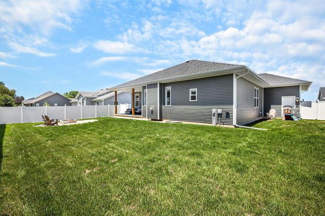 313 Cherry Street, Edgerton, WI 53534