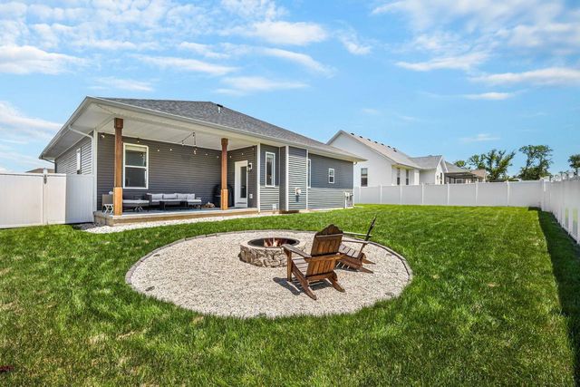 313 Cherry Street, Edgerton, WI 53534