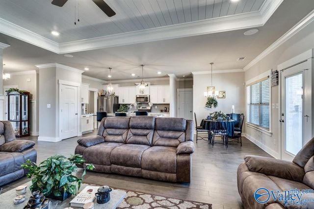 17187 Calcite Drive, Athens, AL 35613