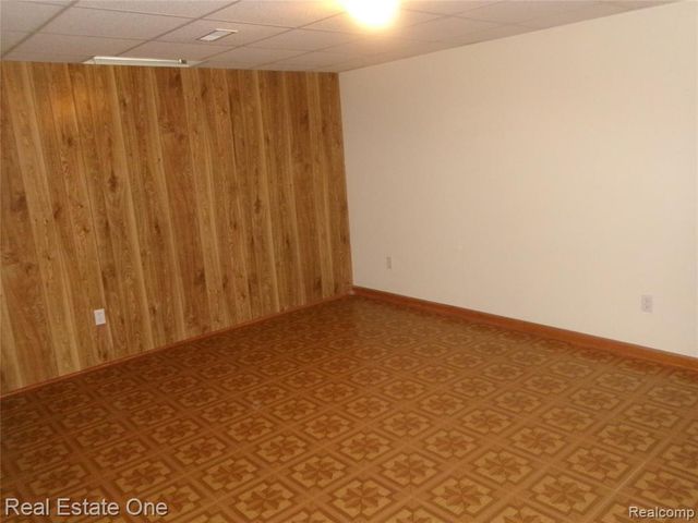 62181 Arlington Circle 4, South Lyon, MI 48178