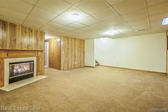 62181 Arlington Circle 4, South Lyon, MI 48178