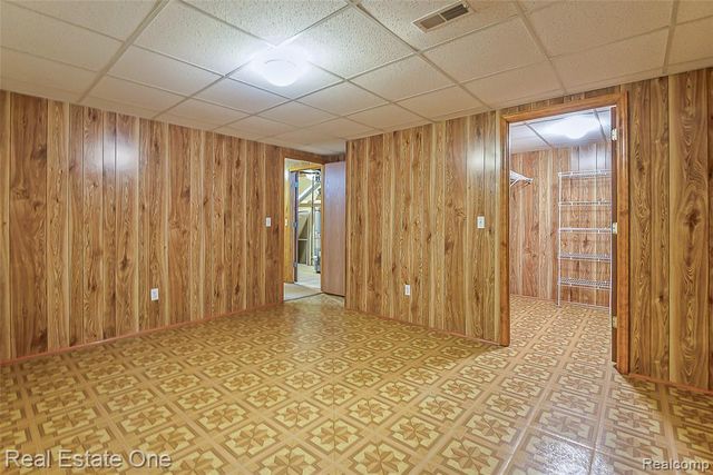 62181 Arlington Circle 4, South Lyon, MI 48178