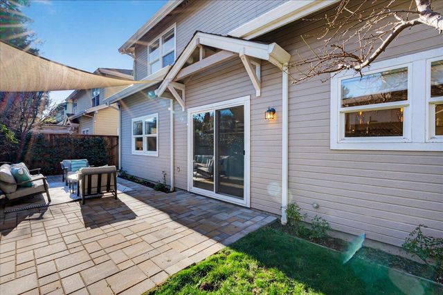 217 Heartwood Lane, Mountain View, CA 94041