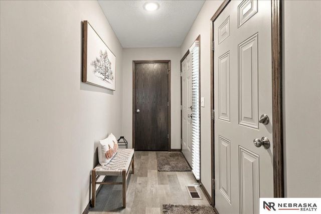 1611 SW 29th Street, Lincoln, NE 68522