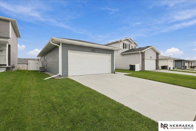 1611 SW 29th Street, Lincoln, NE 68522