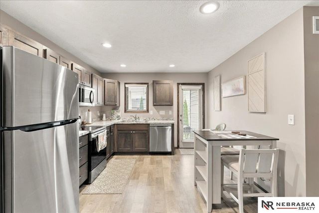 1611 SW 29th Street, Lincoln, NE 68522
