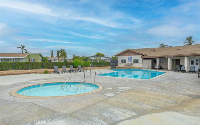 102 Pigeon, Fountain Valley, CA 92708