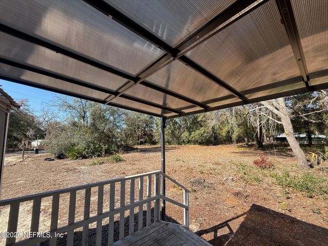 104 CHURCHILL Street, Interlachen, FL 32148