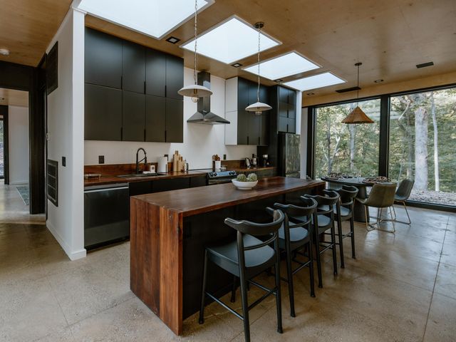 11380 Opossum Hollow Road, Rockbridge, OH 43149