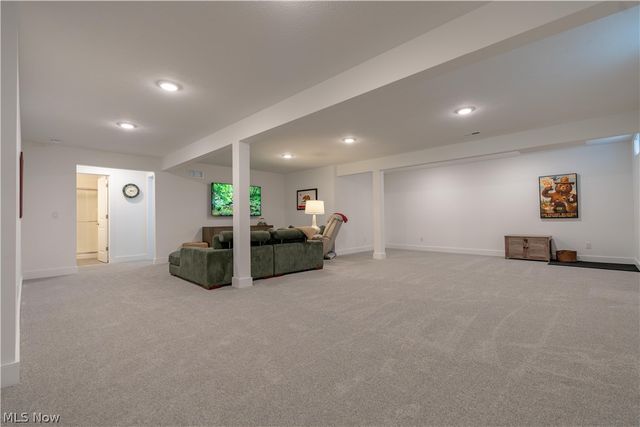 8937 Camden Road NW, Massillon, OH 44646
