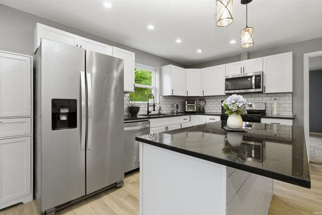 3497 Tunnelton Road, Bedford, IN 47421