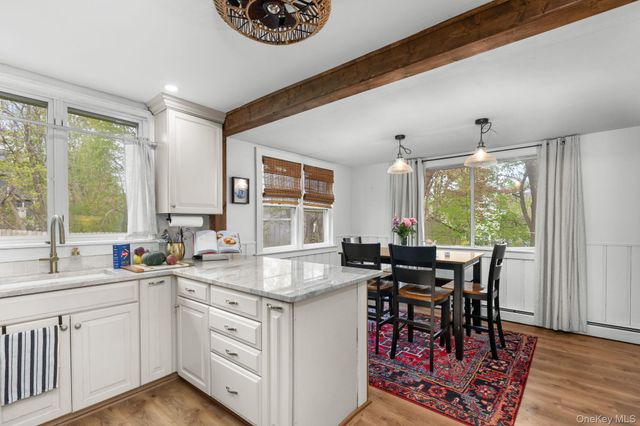 17 Heathcote Road, Carmel, NY 10512