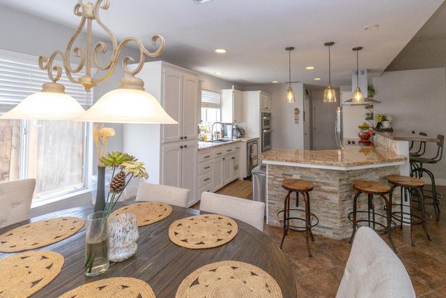 1824 E Lester Avenue, Fresno, CA 93720