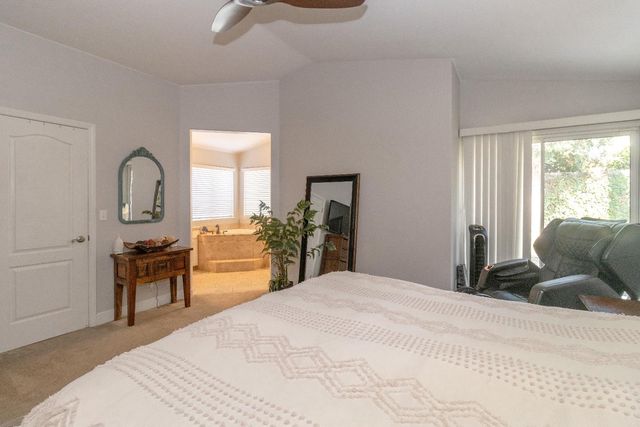 1824 E Lester Avenue, Fresno, CA 93720