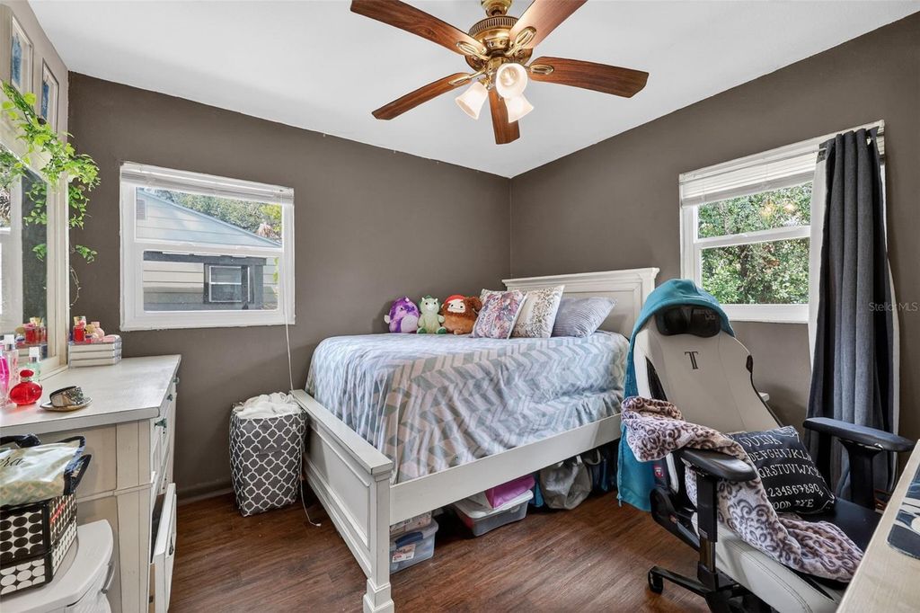 Image 16 of property listing at 306 E HYDRANGIA STREET, Tampa, FL 33612