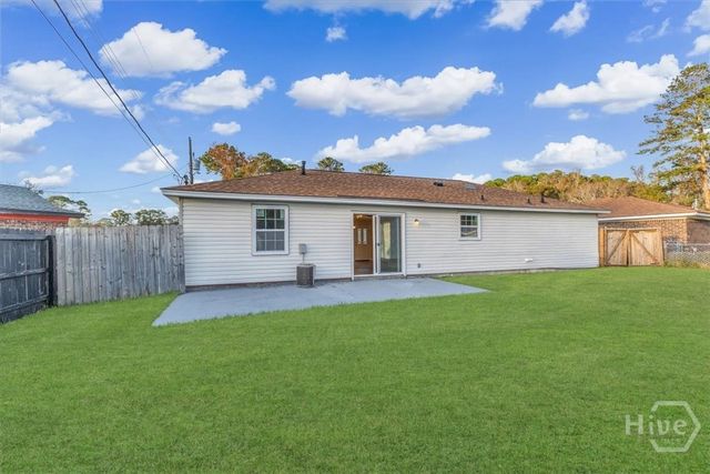 4 Friar Tuck Drive, Savannah, GA 31406