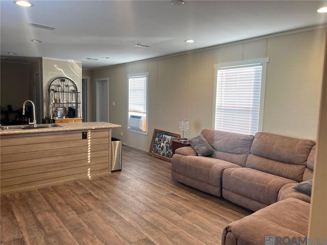 7820 La Hwy 56, Chauvin, LA 70344